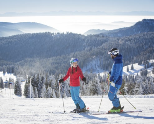 skier on feldberg mountain 495x400 - Aktuelles im Winter